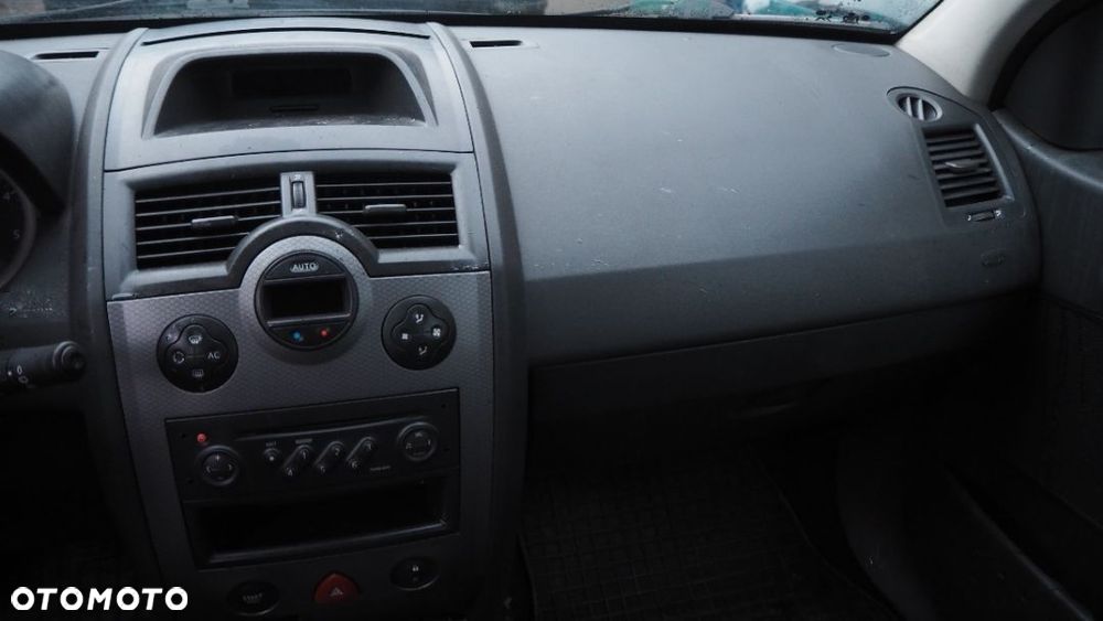 Konsola Pulpit Deska Airbagi Renault Megane II - 3