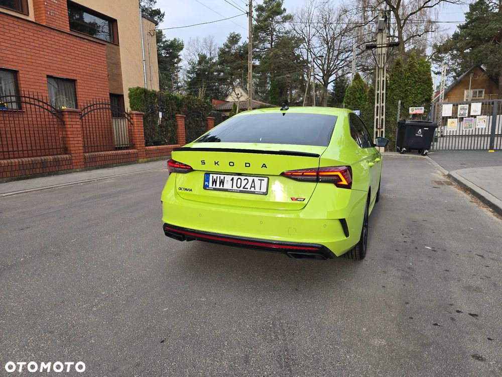 Skoda Octavia 2.0 TSI RS DSG - 13