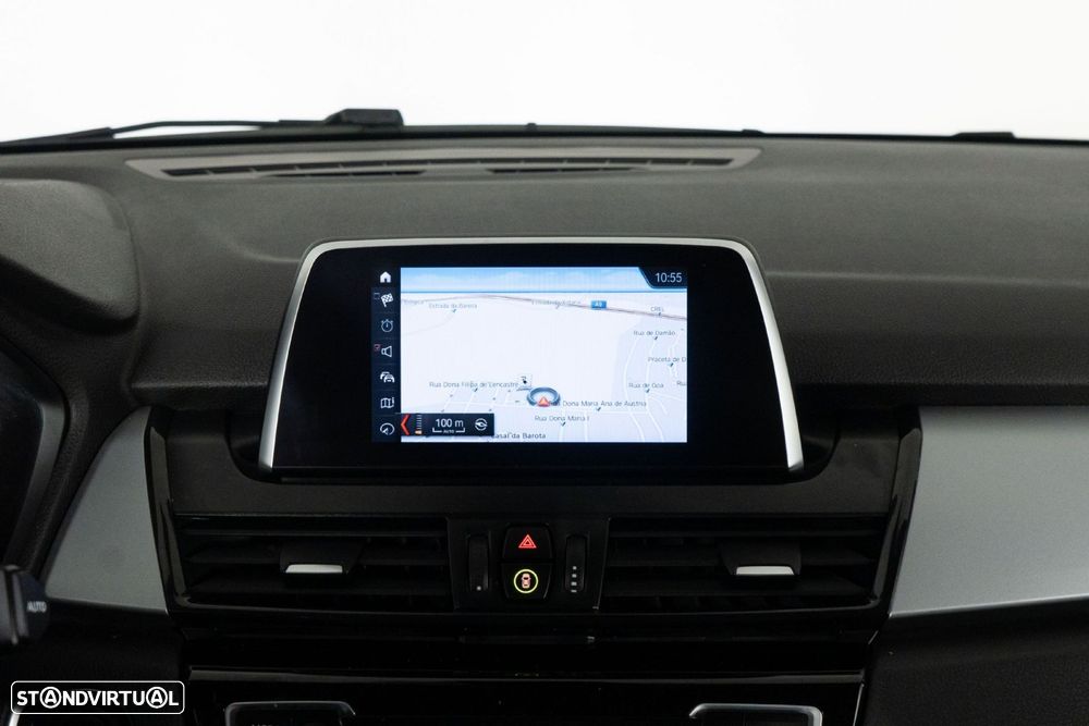 BMW 225xe Active Tourer Line Luxury - 16