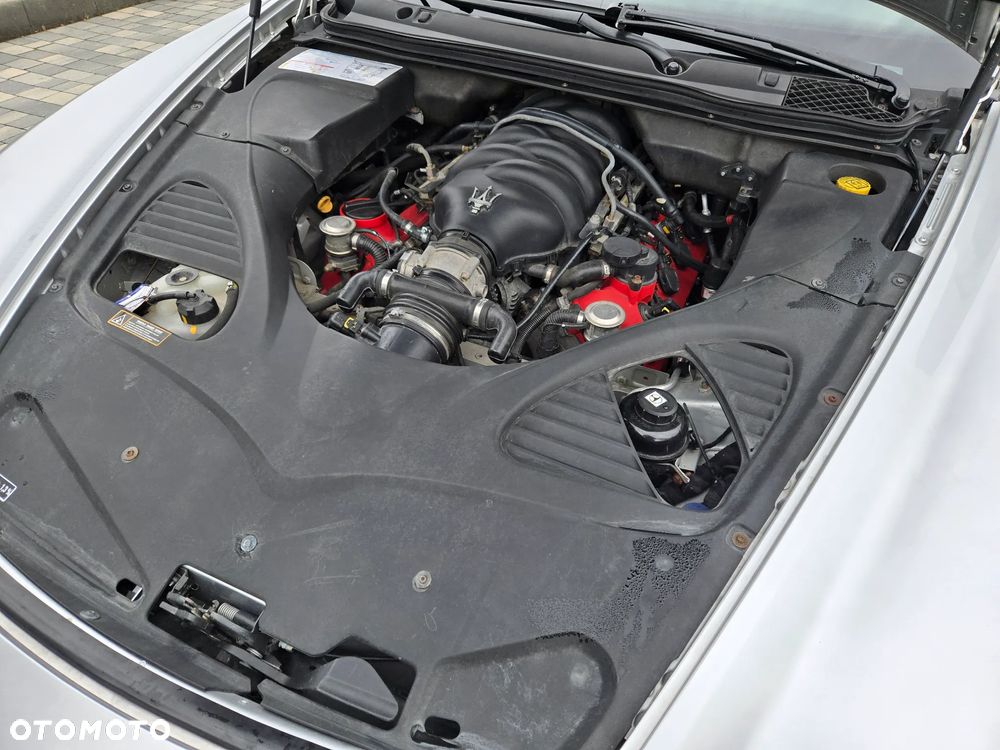 Maserati Quattroporte S - 13