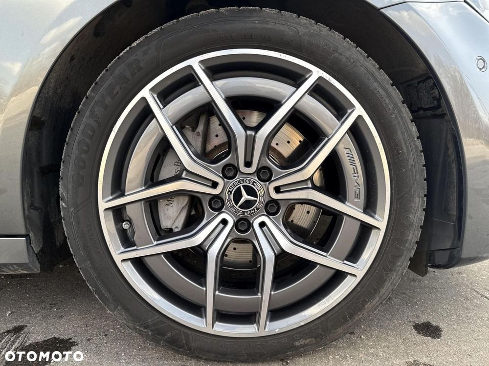 Mercedes-Benz Klasa E - 20