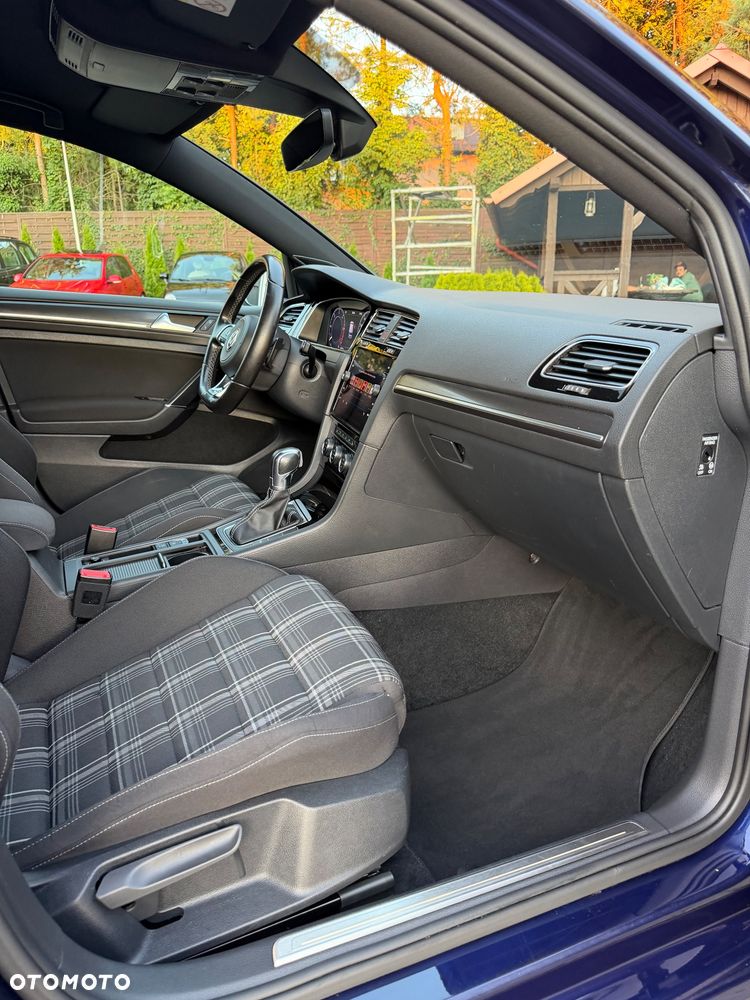 Volkswagen Golf 2.0 TDI BMT GTD DSG - 30