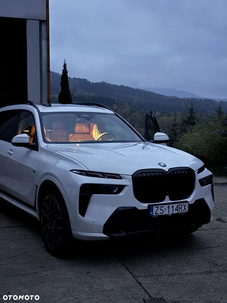 BMW X7 - 26