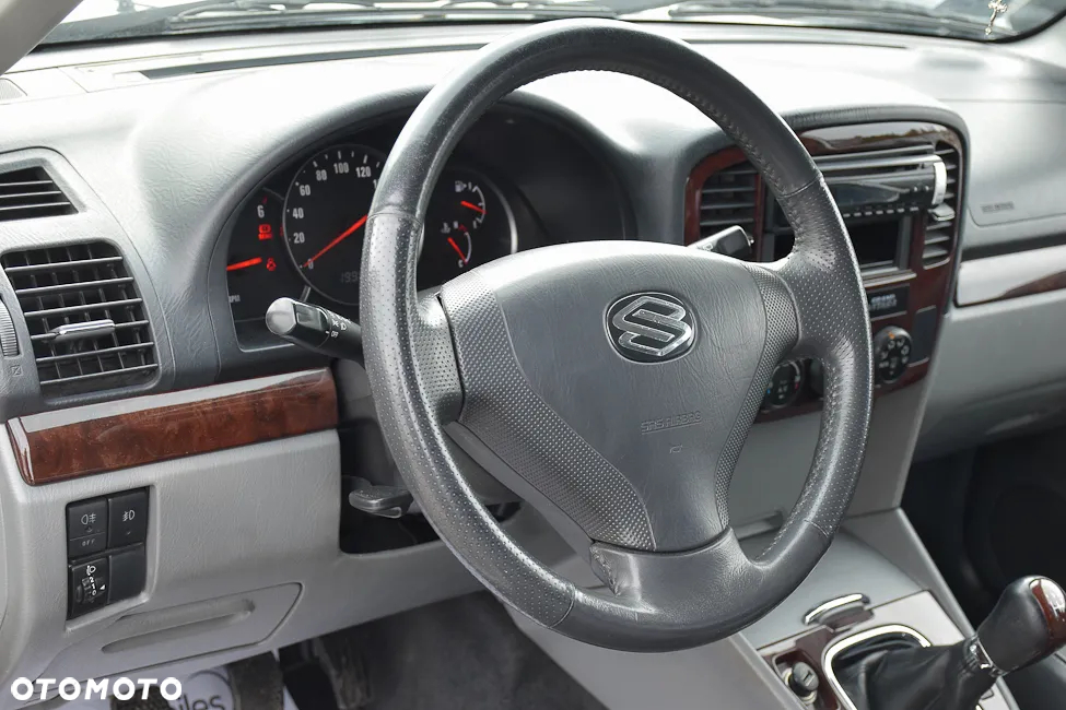 Suzuki Grand Vitara 2.0 TD Limited - 22