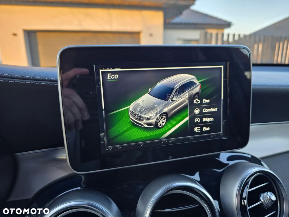 Mercedes-Benz GLC - 35