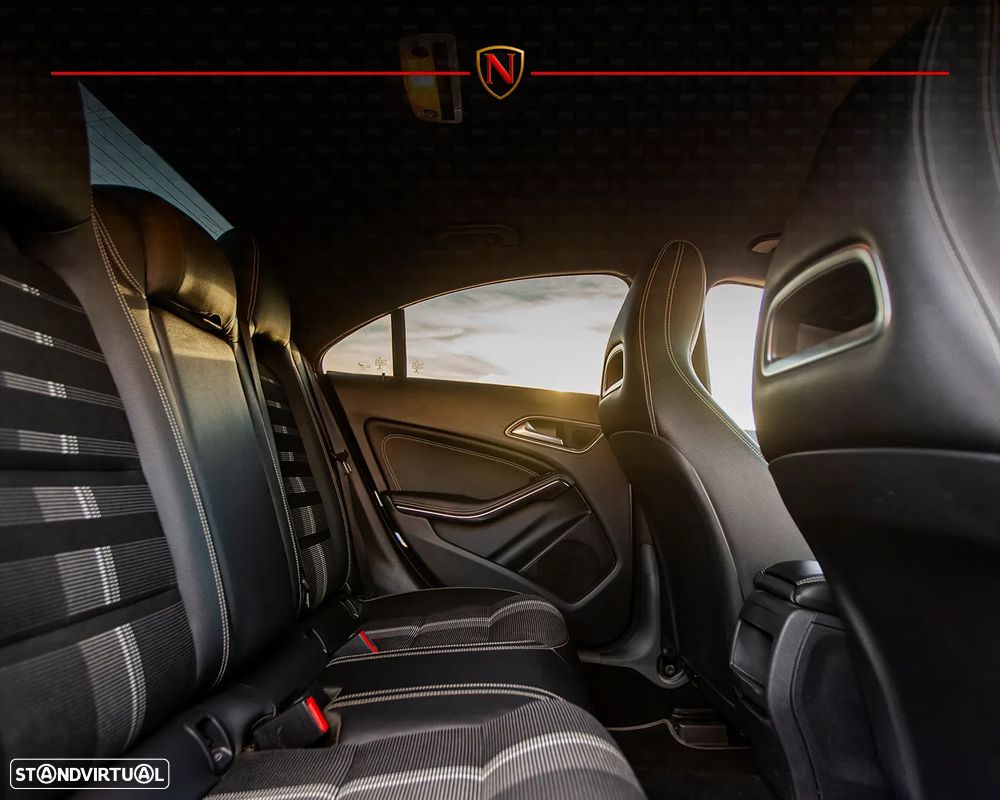 Mercedes-Benz CLA 180 d 7G-DCT AMG Line - 7