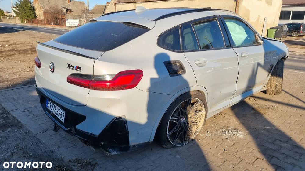 BMW X4 M Competition - 11