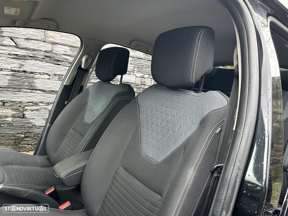 Renault Clio 1.5 dCi GT Line EDC - 13