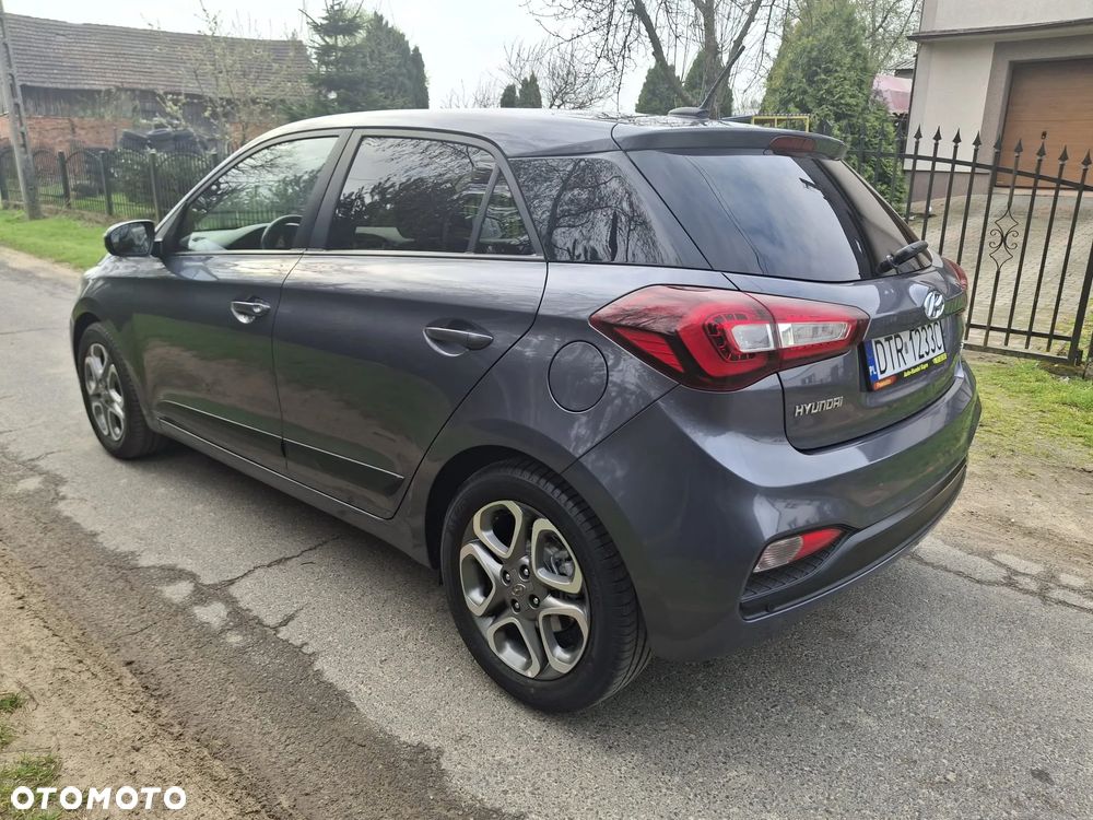 Hyundai i20 1.2 BlueDrive Elegant - 6