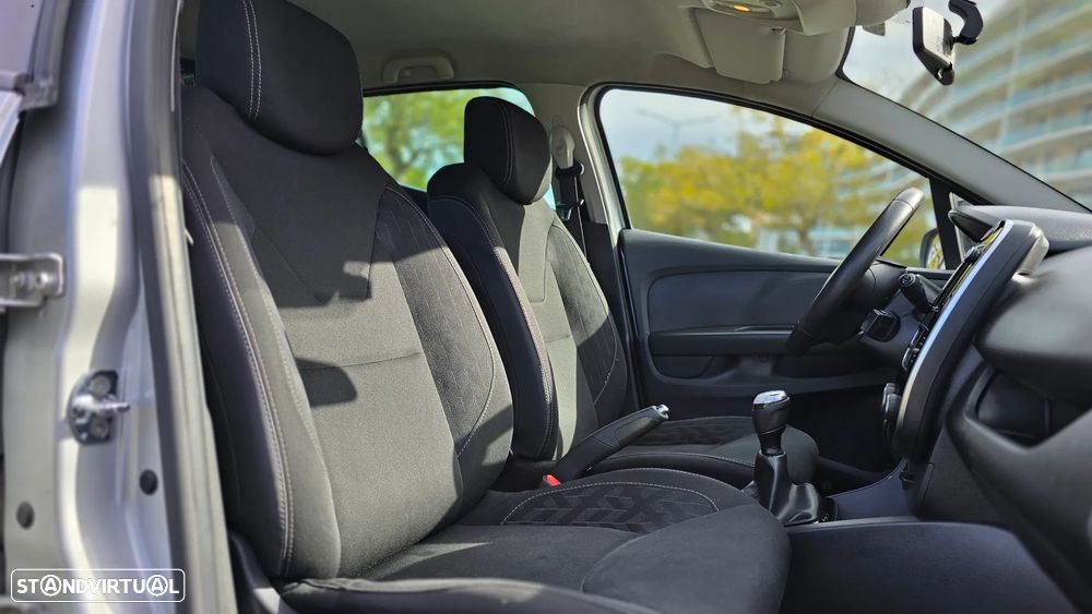 Renault Clio Energy dCi 90 Start & Stop LIMITED - 13