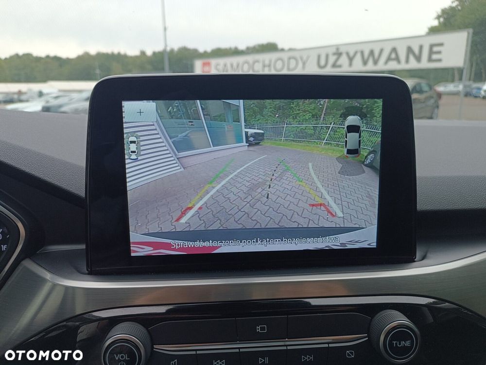 Ford Kuga 1.5 EcoBoost FWD Titanium X - 23