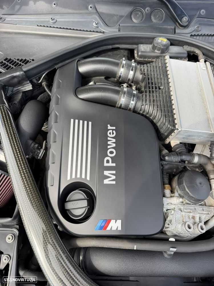 BMW M4 Auto - 49
