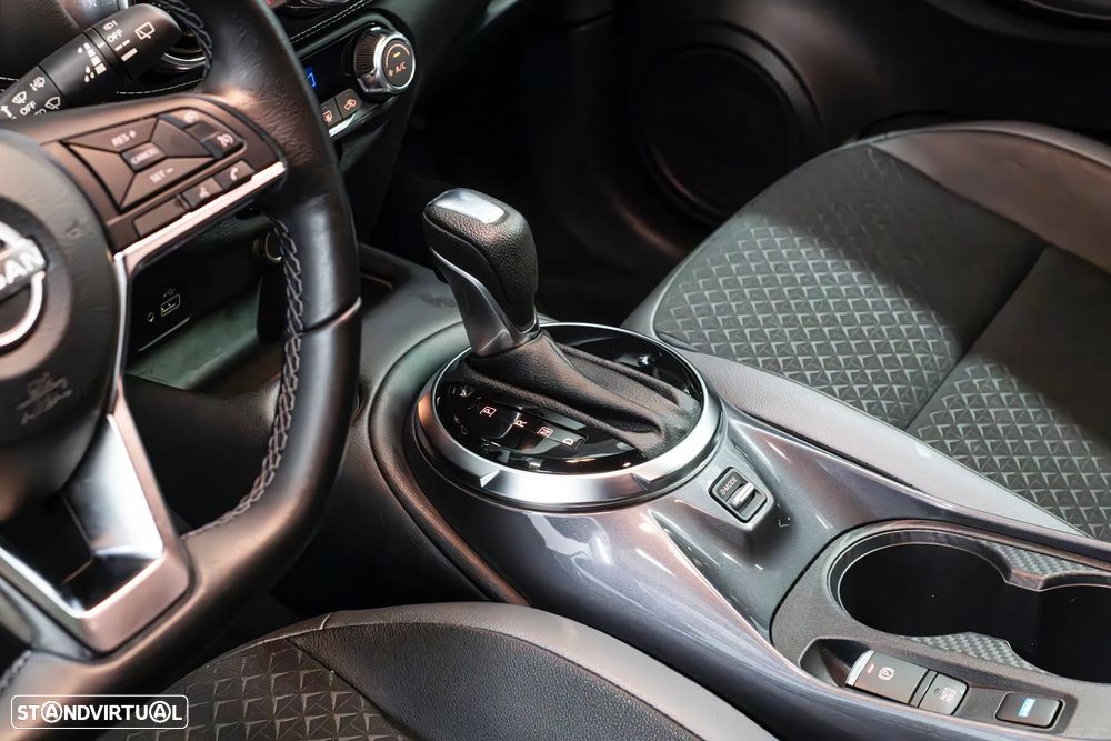 Nissan Juke 1.6 Hybrid N-Design Black - 18