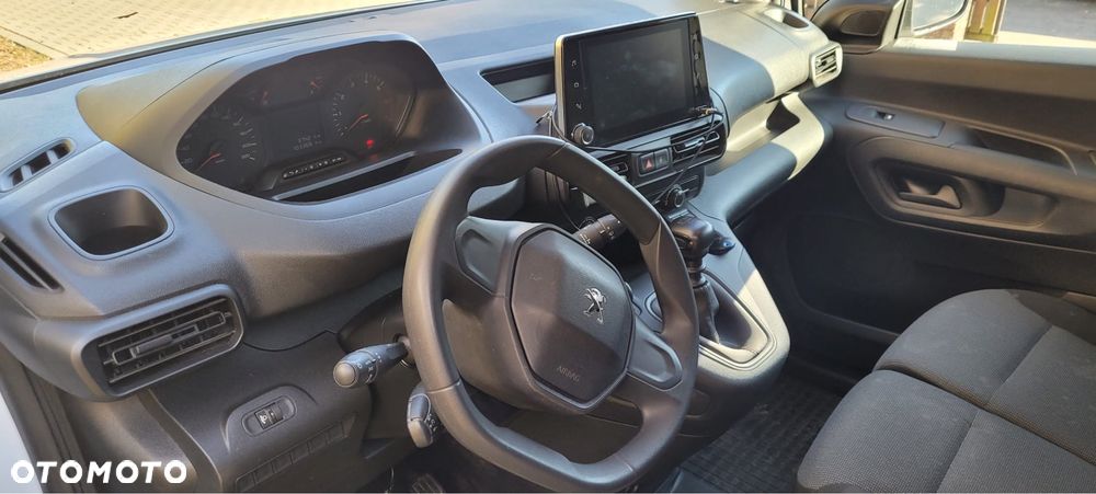 Peugeot Partner 2023 photo 5