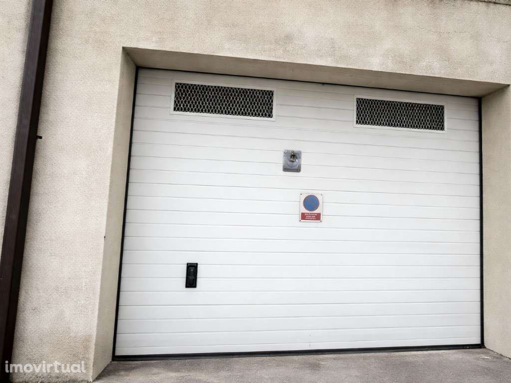 Espaço Comercial / Estabelecimento no Rés do Chão - Caneças - Grande imagem: 4/6