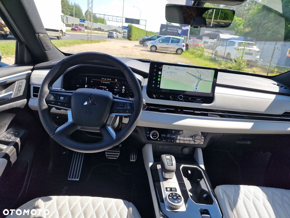 Mitsubishi Outlander Instyle - 10