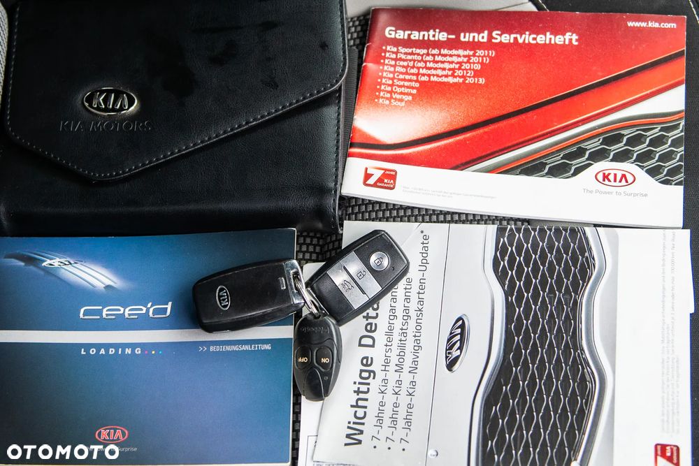Kia Ceed 1.6 GDI Platinum Edition - 40