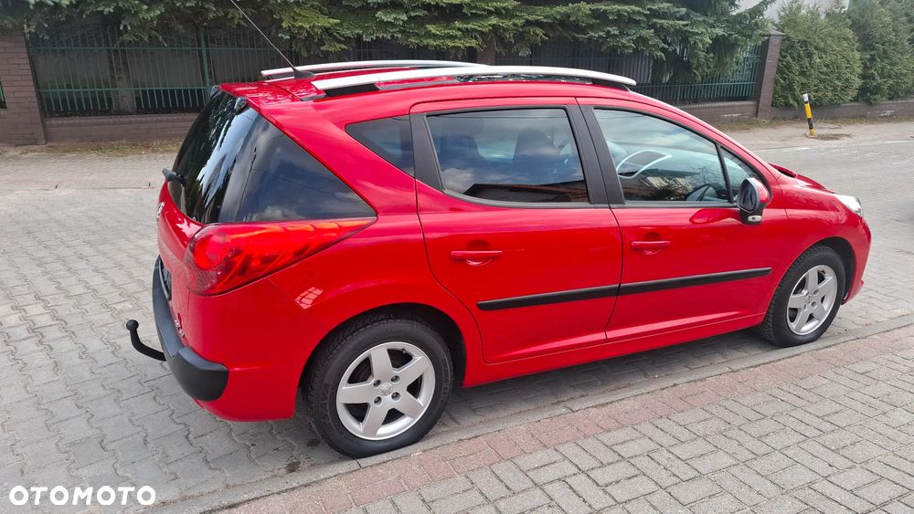 Peugeot 207 1.4 Business Line - 4