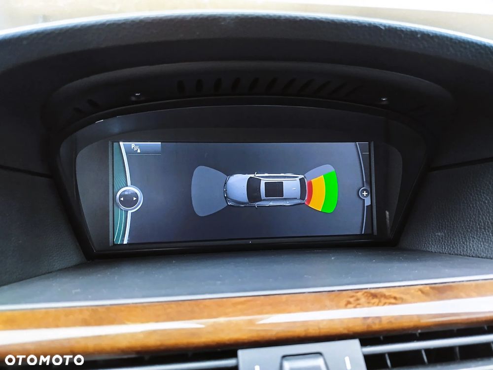 BMW Seria 5 - 15