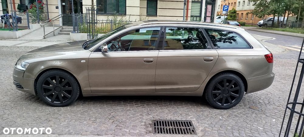 Audi A6 Avant - 9