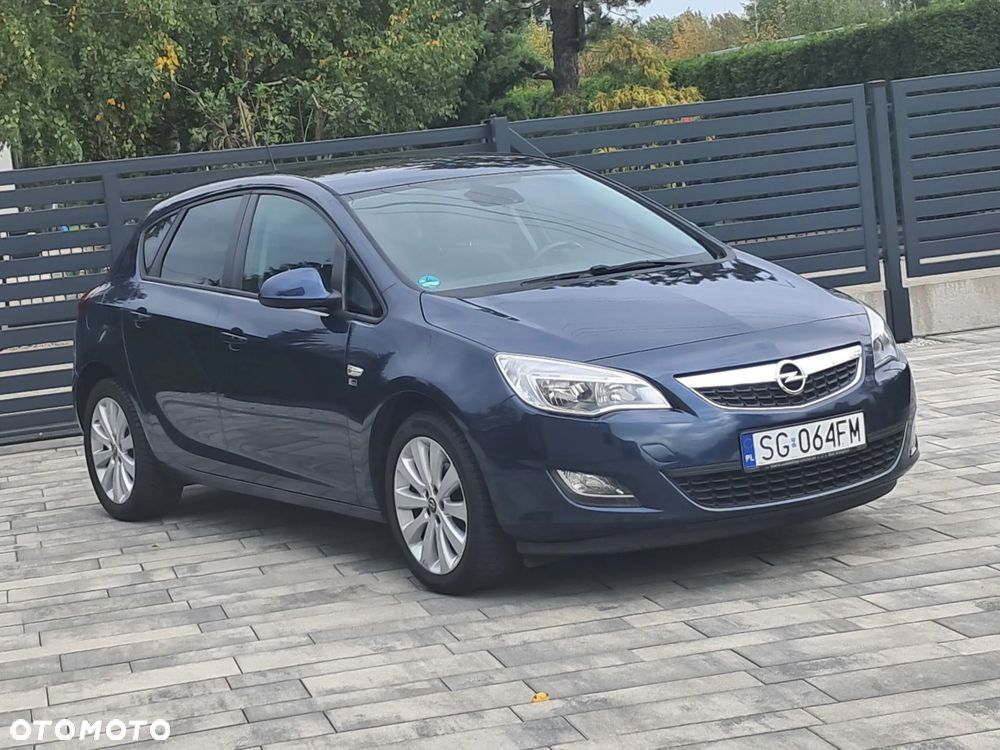 Opel Astra - 2