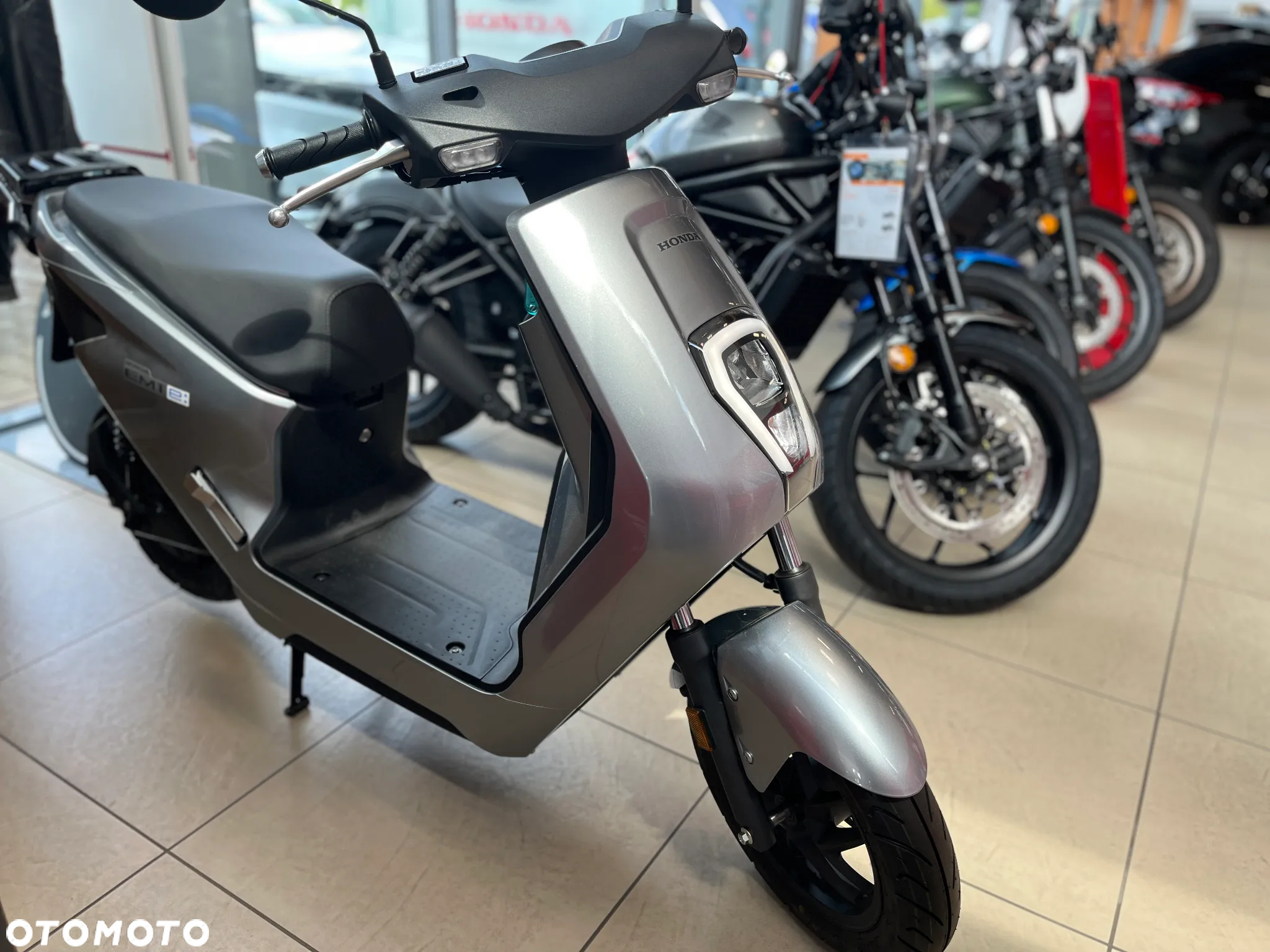 Honda EM1 - 2