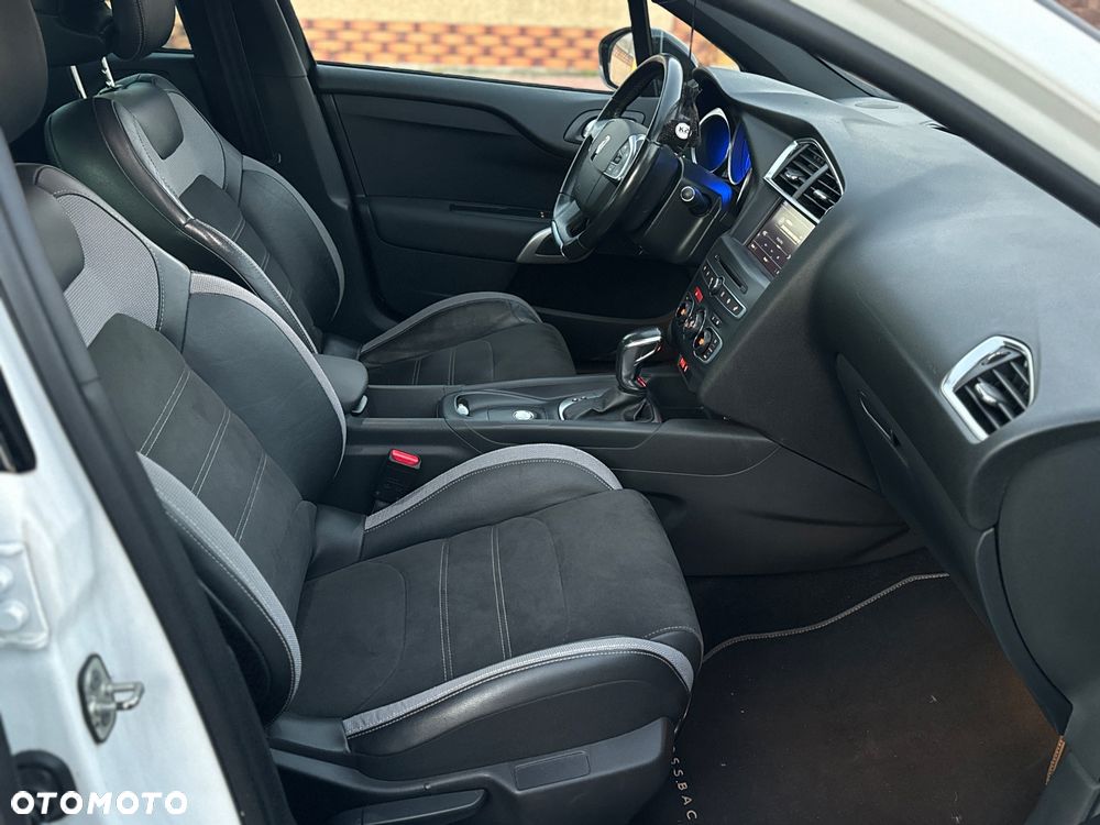 DS Automobiles DS 4 - 8