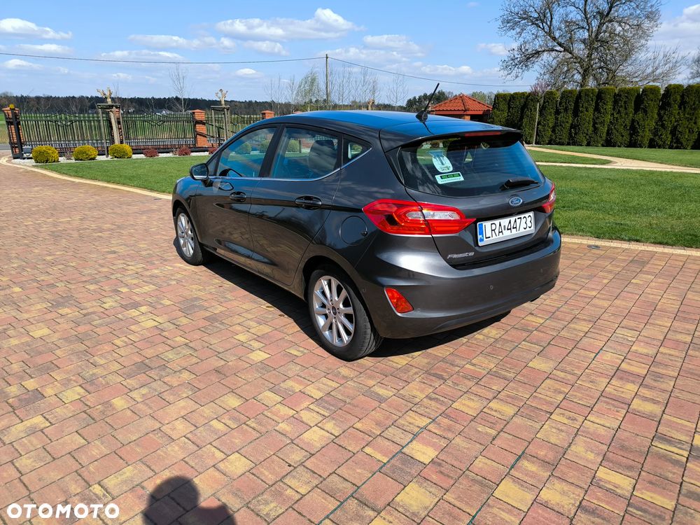 Ford Fiesta 1.5 TDCi ACTIVE - 5