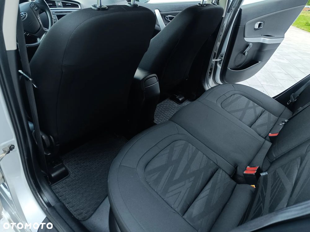Kia Ceed 1.4 CRDi M - 17