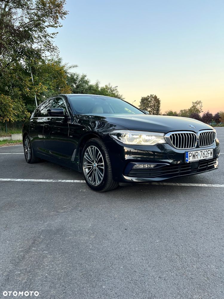 BMW Seria 5 520d xDrive - 1
