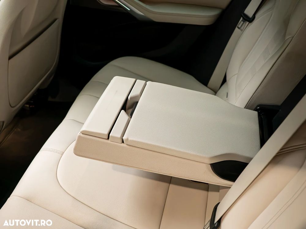BMW X6 xDrive30d - 25