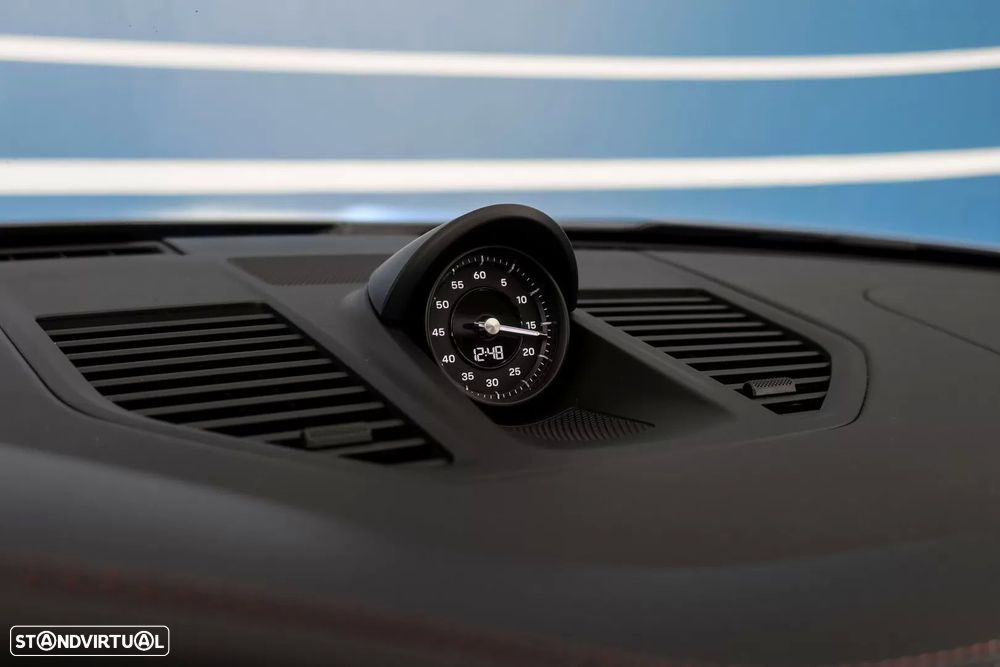 Porsche 911 (992) Carrera 4S PDK - 19