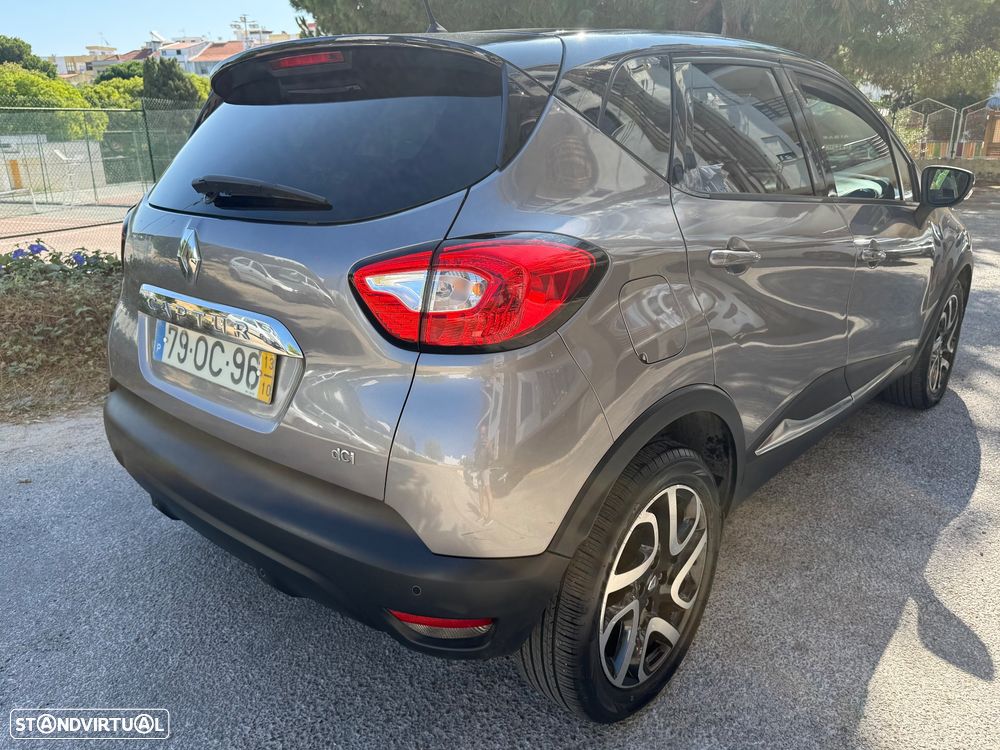 Renault Captur 1.5 dCi Exclusive - 3