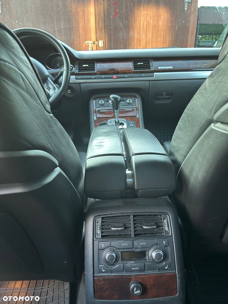 Audi A8 4.2 TDI Quattro - 8