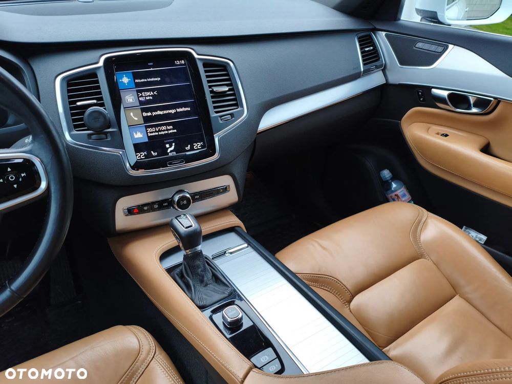 Volvo XC 90 D5 AWD Geartronic Momentum - 14