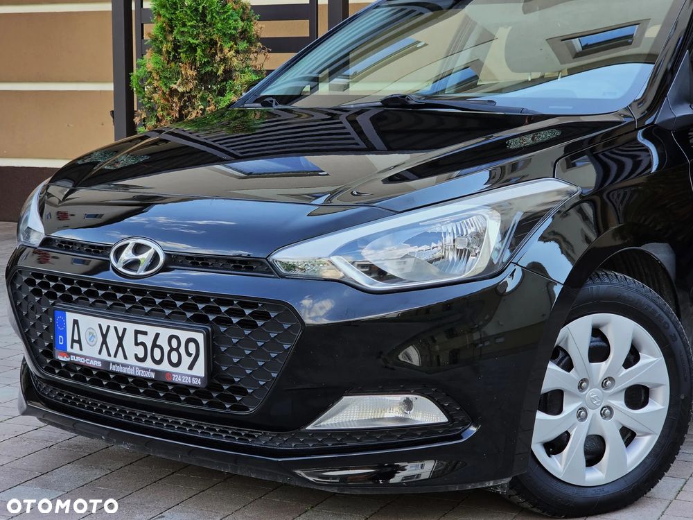Hyundai i20 1.2 - 9