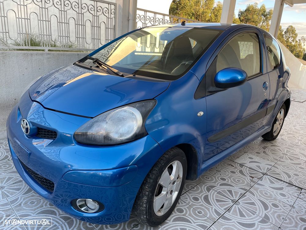 Toyota Aygo Blue - 10
