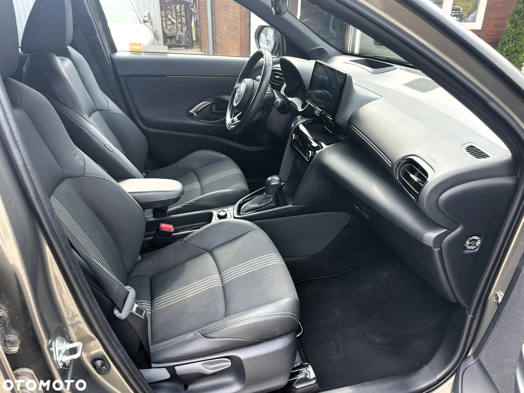 Toyota Yaris Cross Hybrid 1.5 Adventure 4x4 - 12