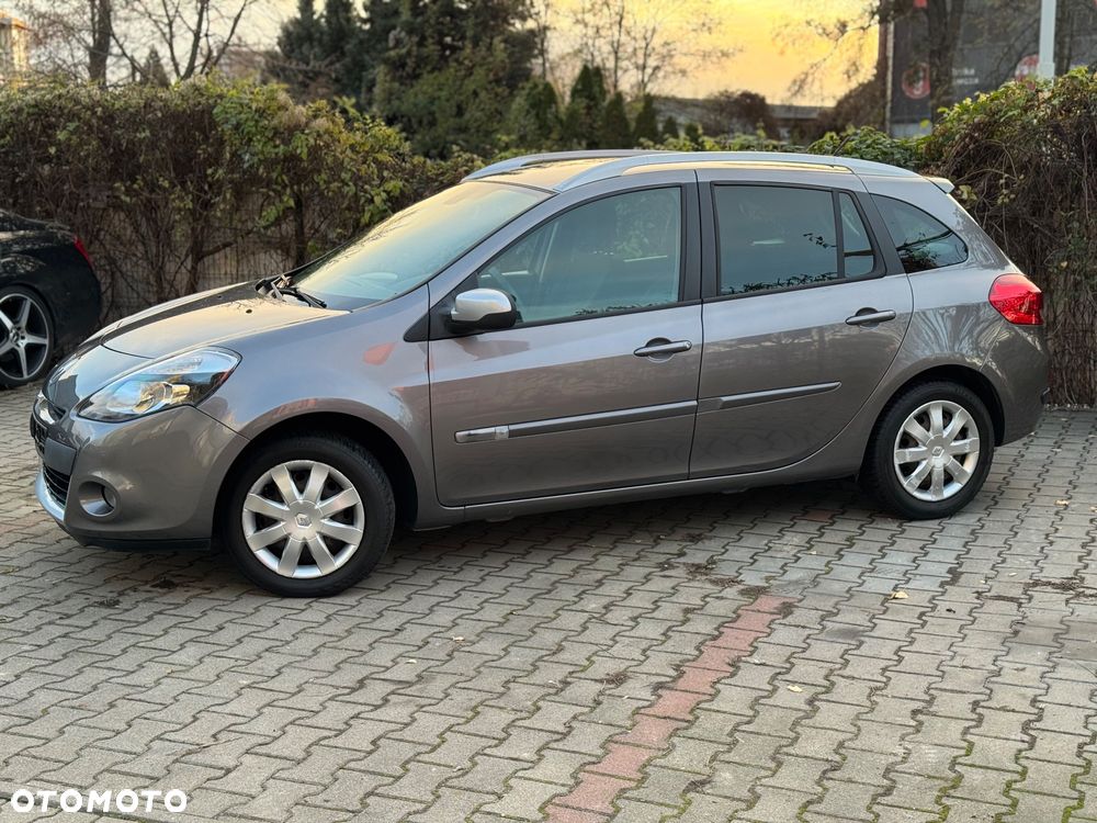 Renault Clio 1.2 16V 75 Expression - 3