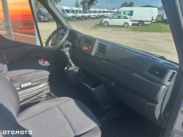Renault Master - 9