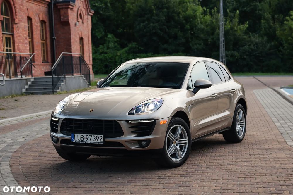 Porsche Macan - 1