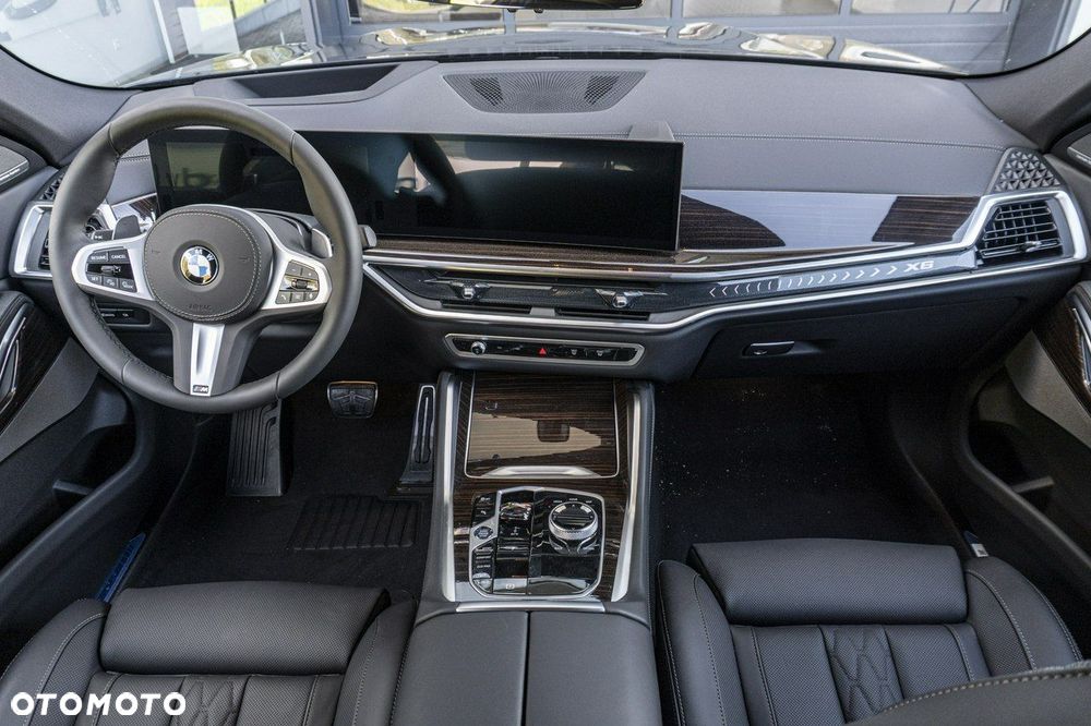 BMW X6 - 16