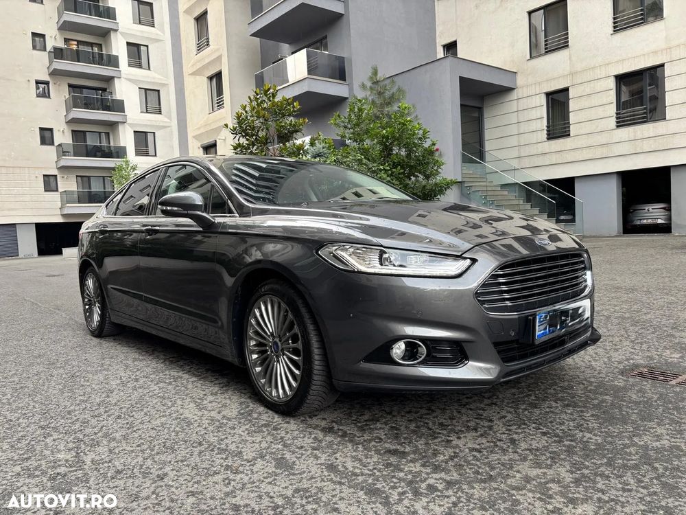 Ford Mondeo 2.0 TDCi Powershift AWD Titanium - 1
