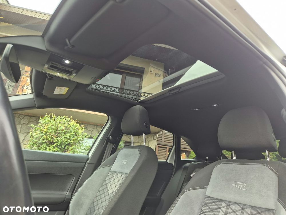 Volkswagen Taigo 1.5 TSI OPF DSG R-Line - 11
