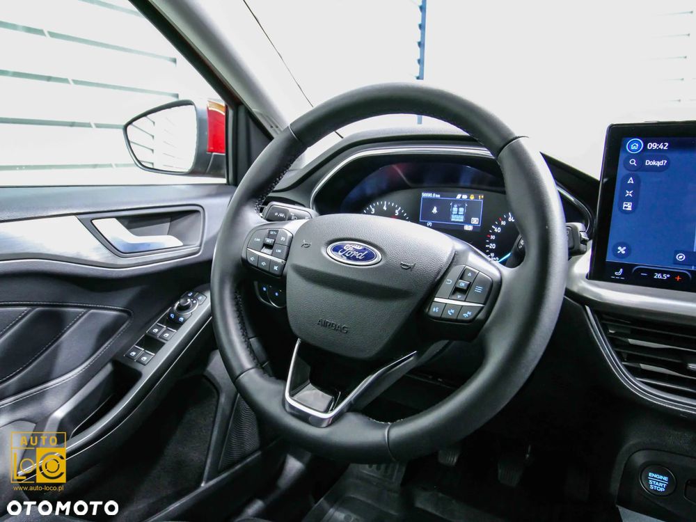 Ford Focus 1.0 EcoBoost Titanium - 29