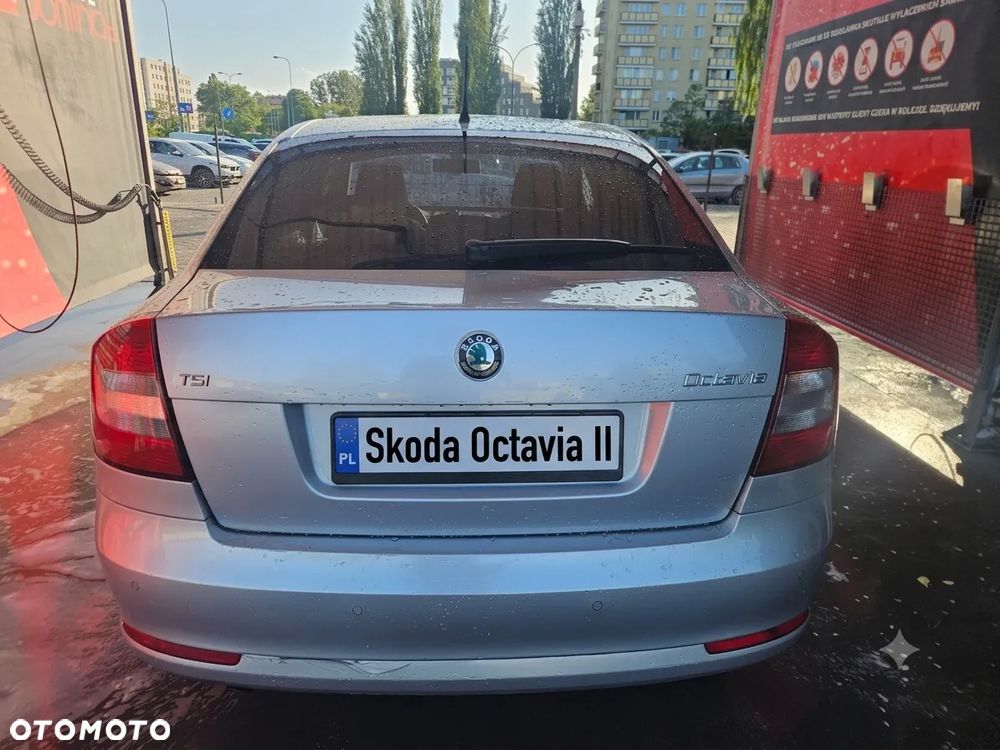 Skoda Octavia 2012 photo 4