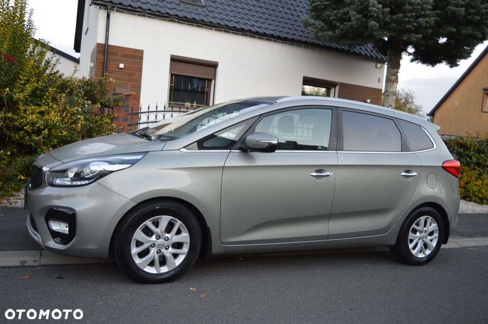 Kia Carens 1.7 CRDi L - 6
