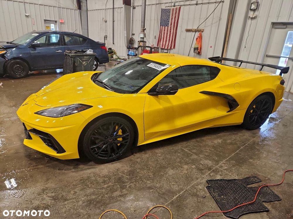 Chevrolet Corvette Stingray 2LT 6.2 V8 Automatik - 2