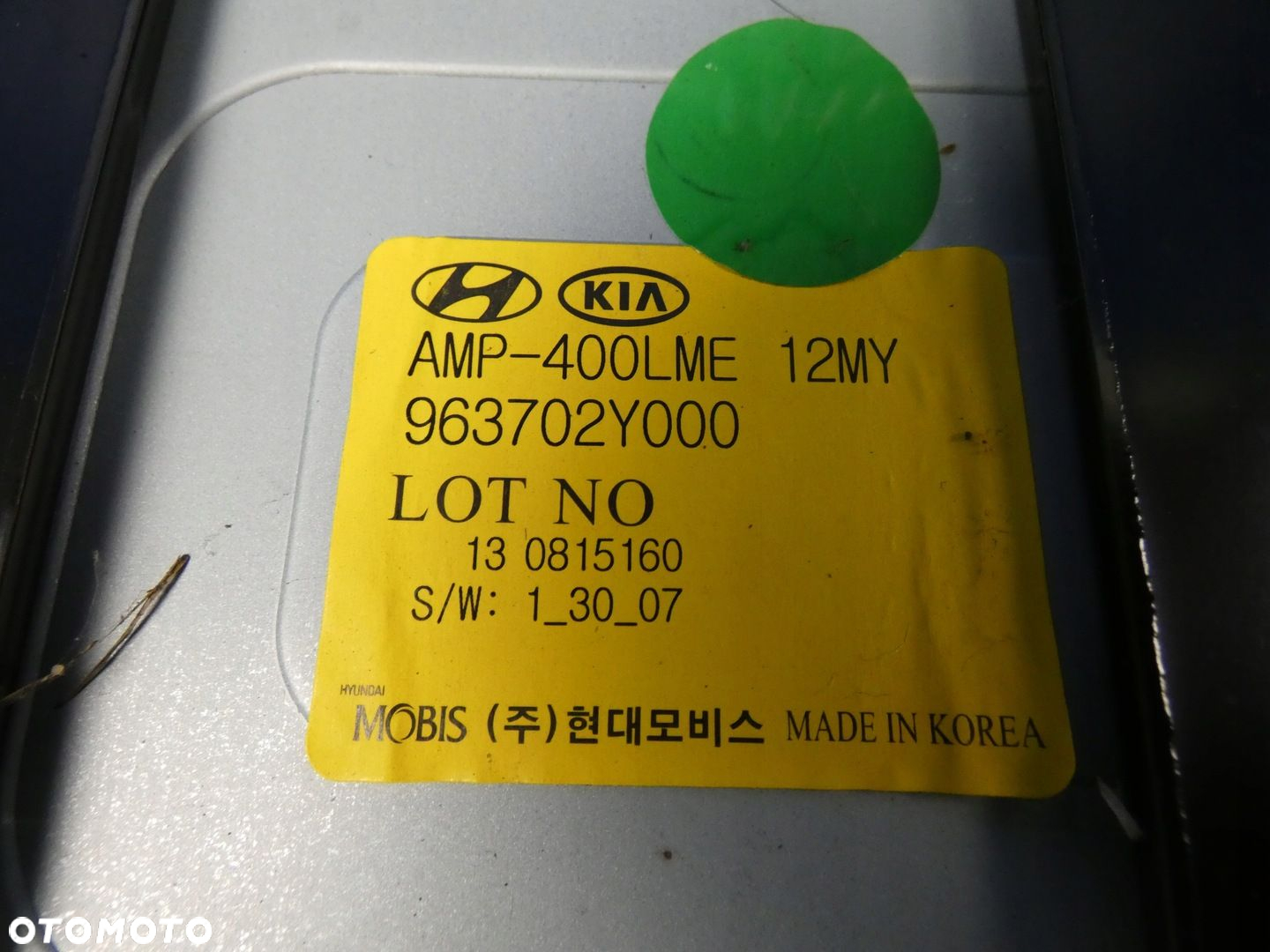 HYUNDAI IX35 WZMACNIACZ RADIA AUDIO AMP-400 - 3