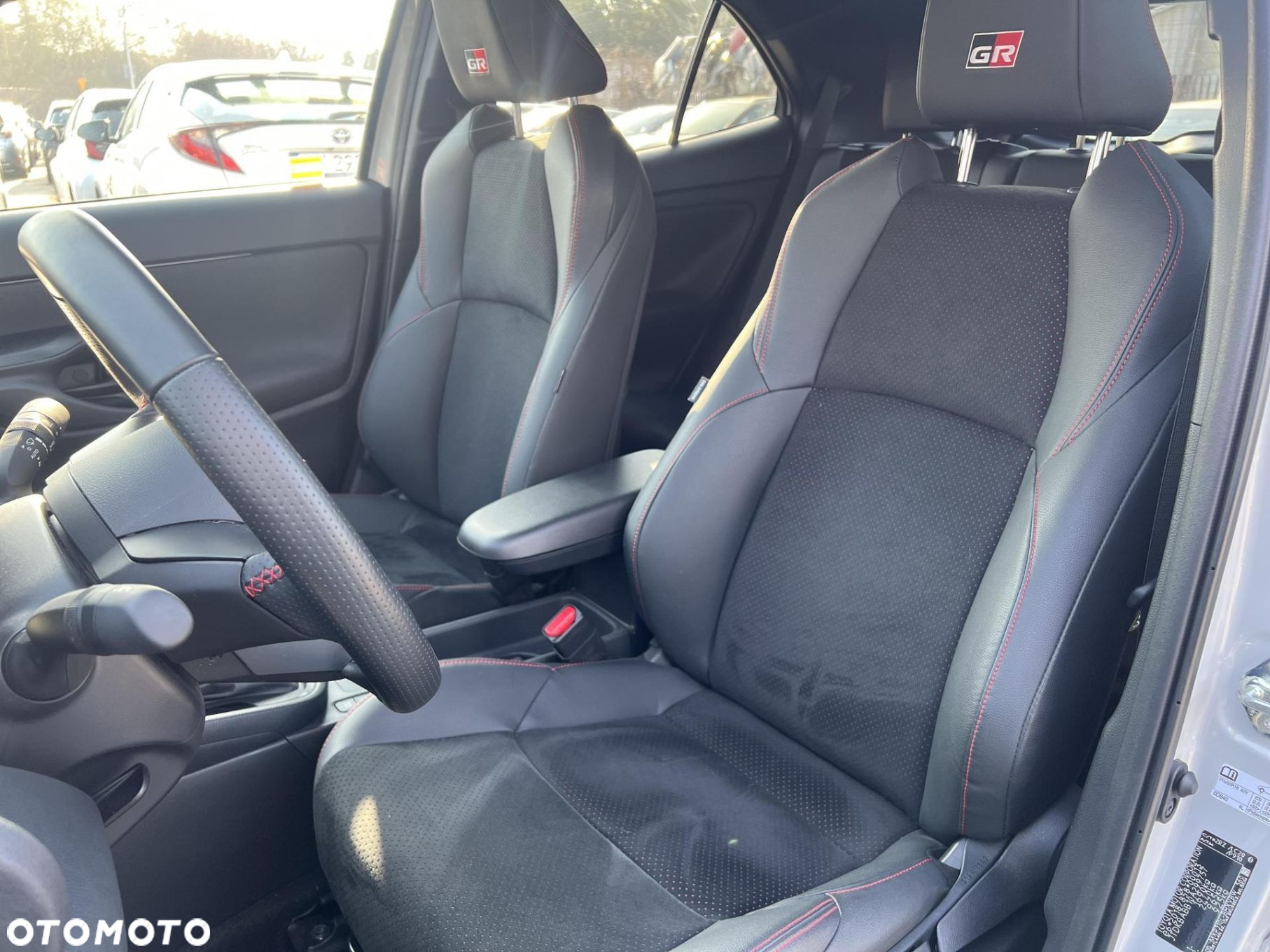 Toyota Yaris Cross Hybrid 1.5 GR Sport - 10